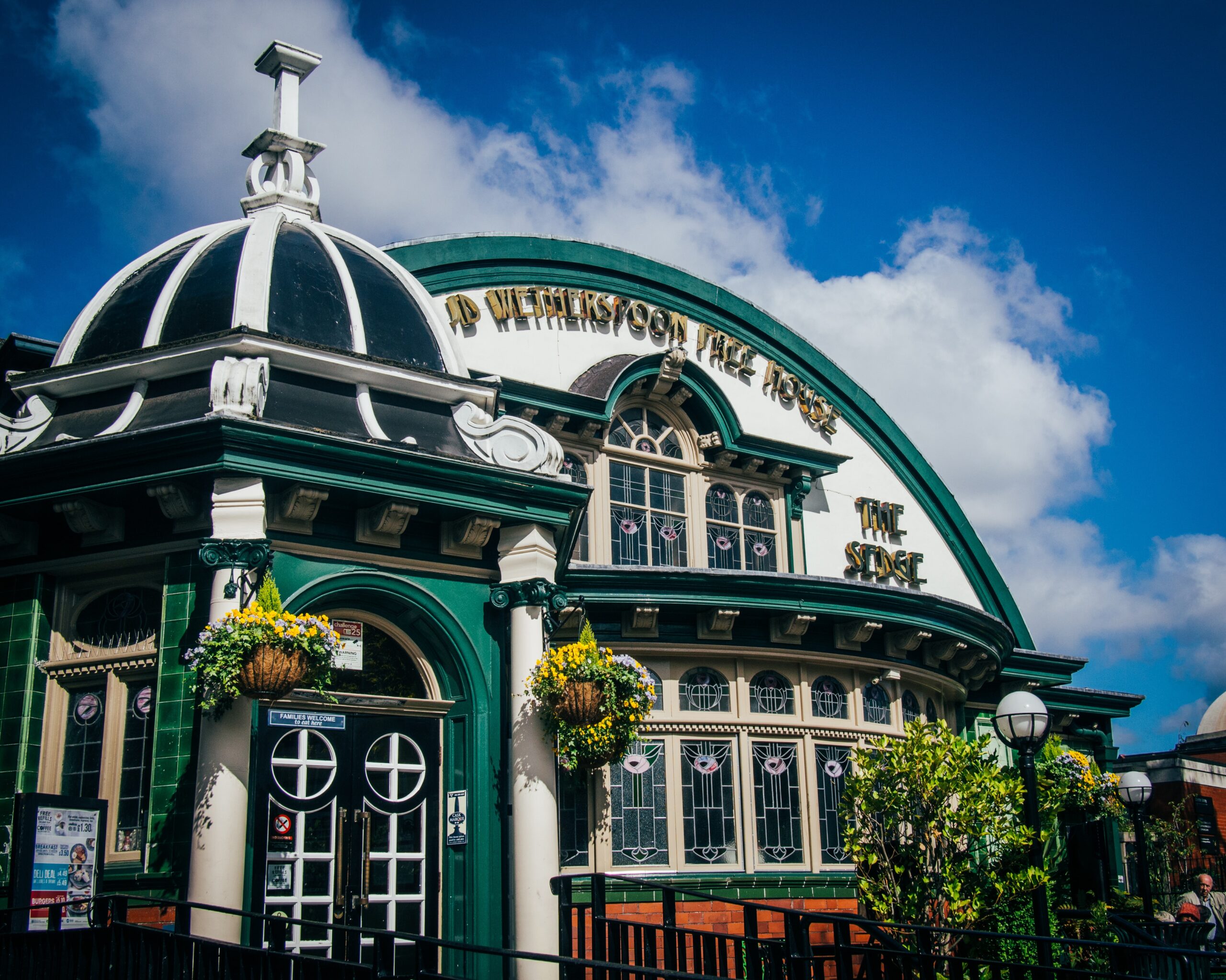 Wetherspoons has announced its January sale deals and prices on food and drink