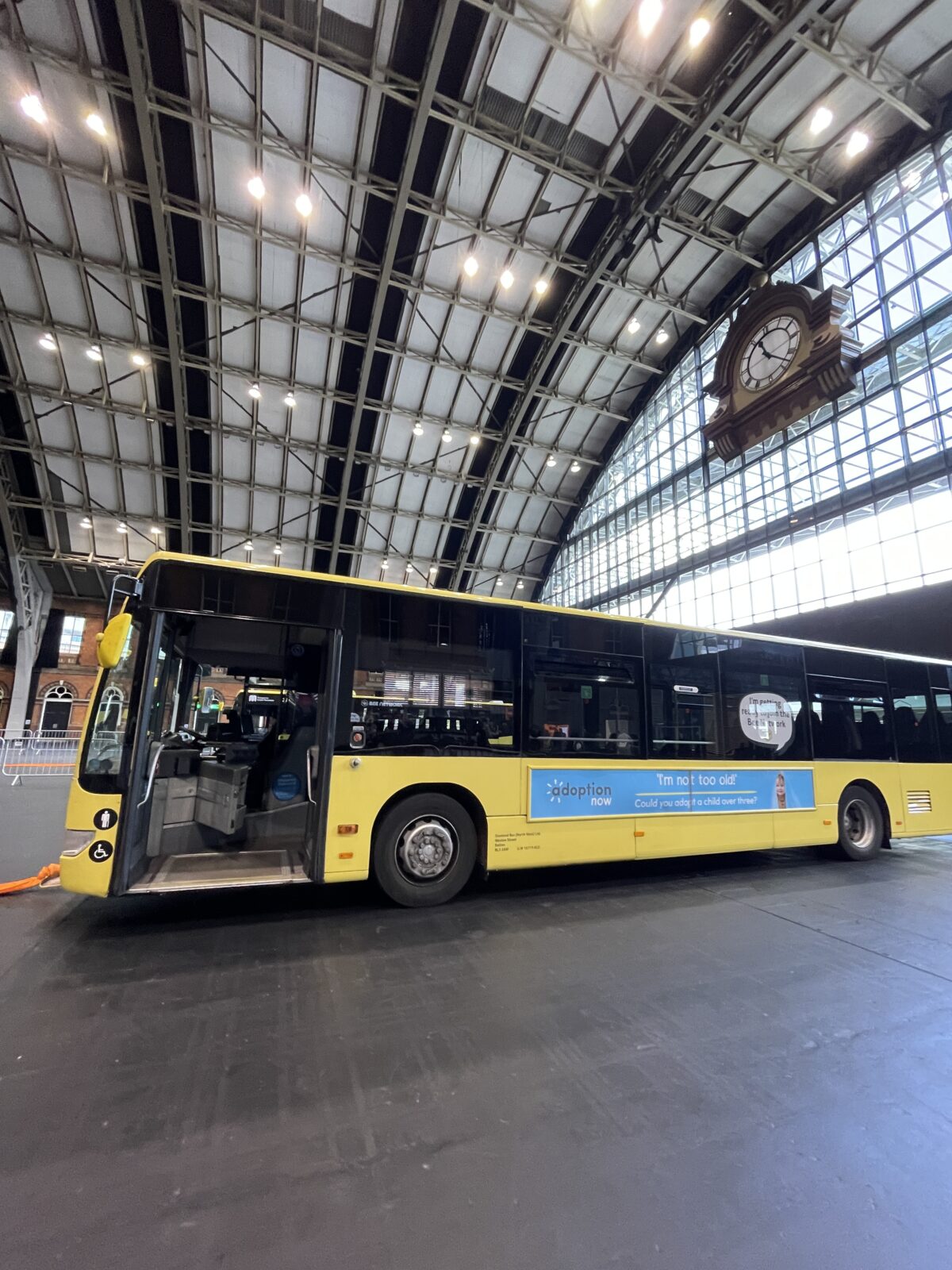bee network bus routes manchester