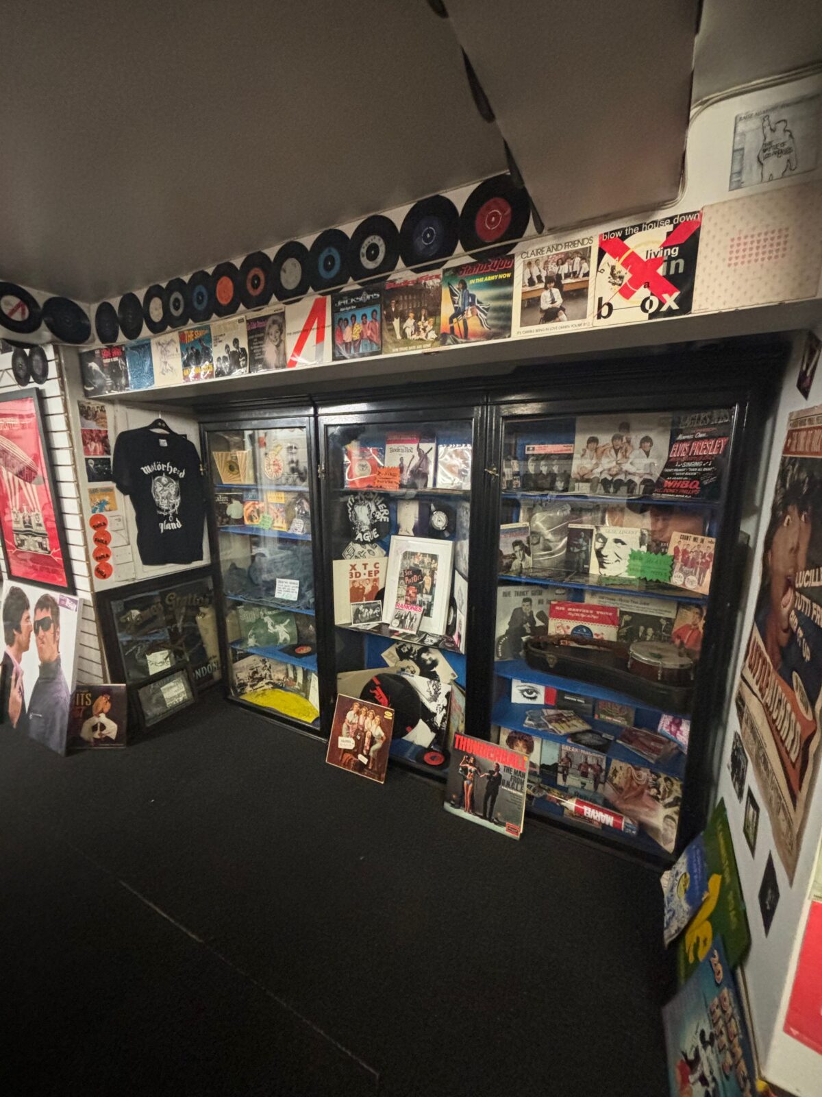 nq record shops