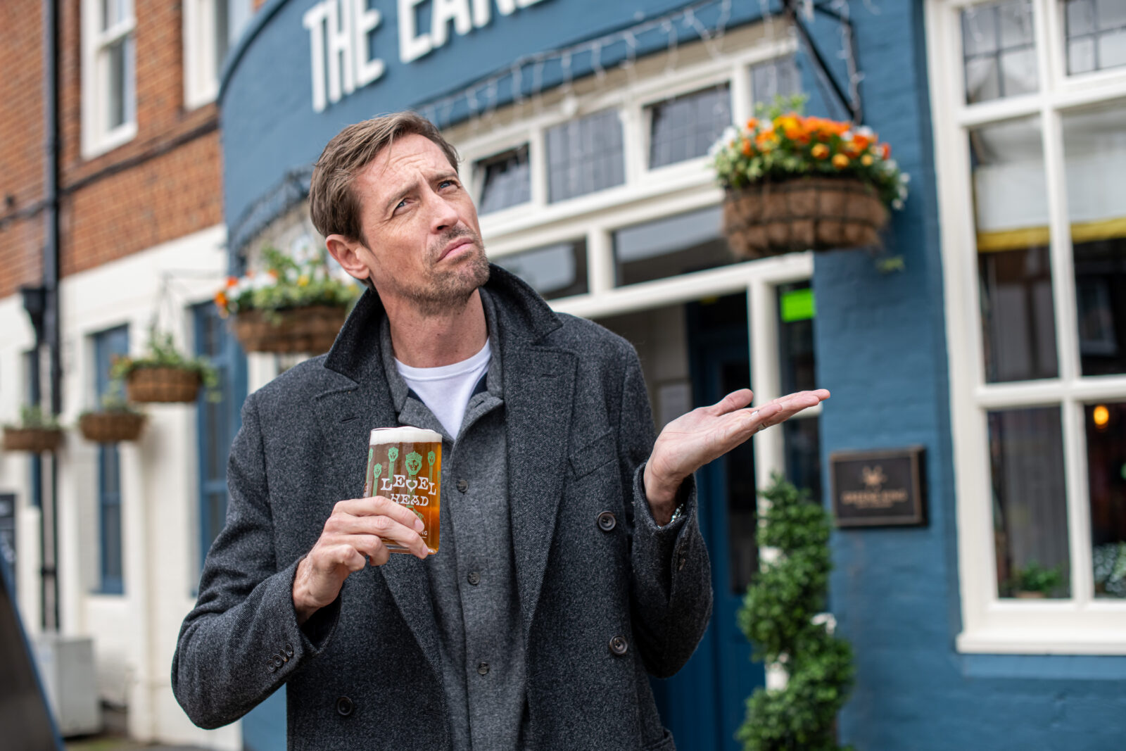 peter crouch free pints greene king