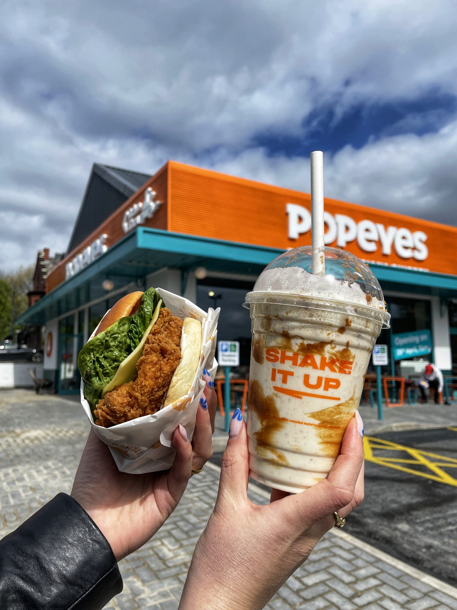 Inside Greater Manchester's new Popeyes drive-thru