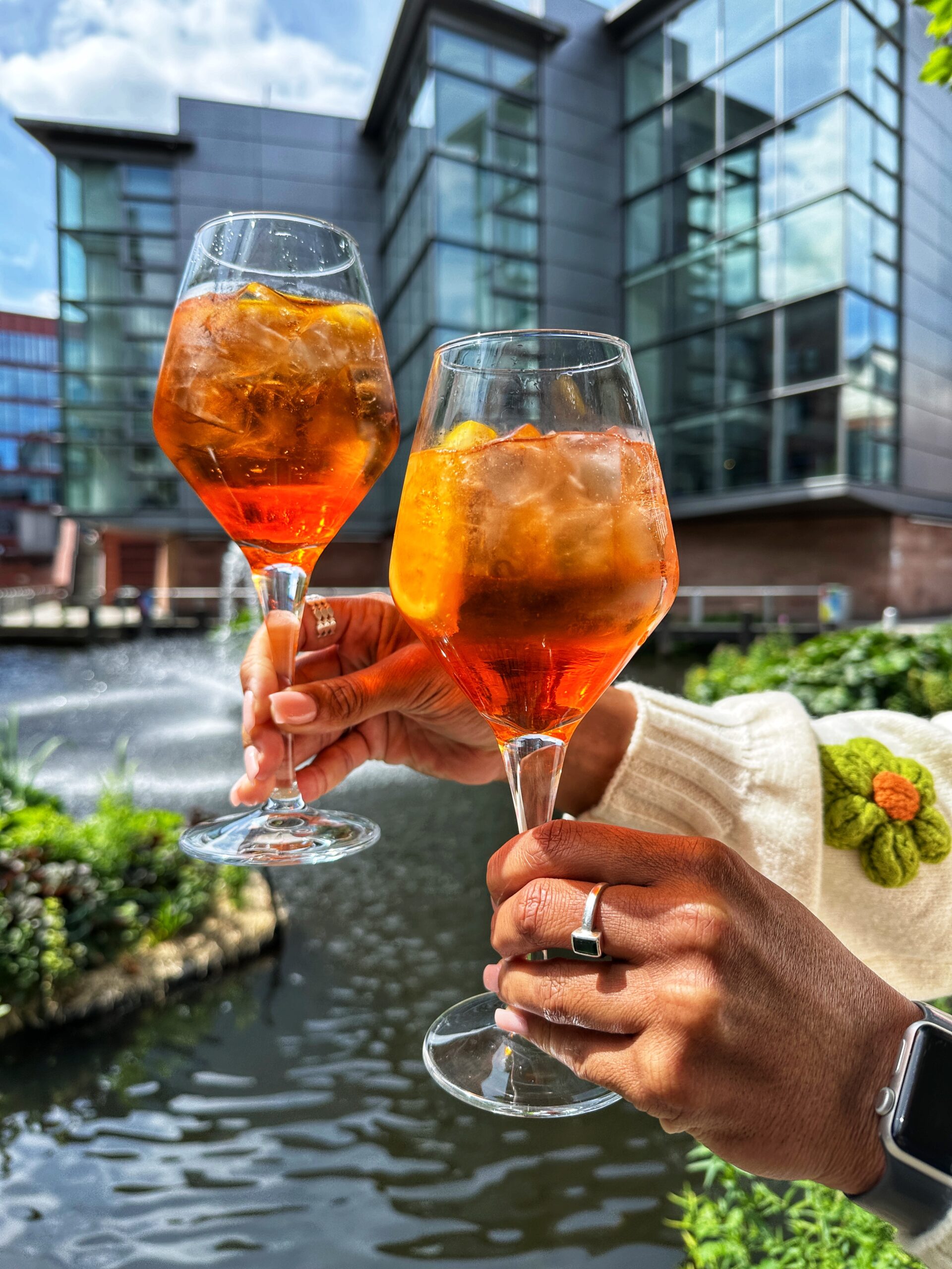 Manchester bar Society to give away FREE Aperol Spritzes to gig-goers