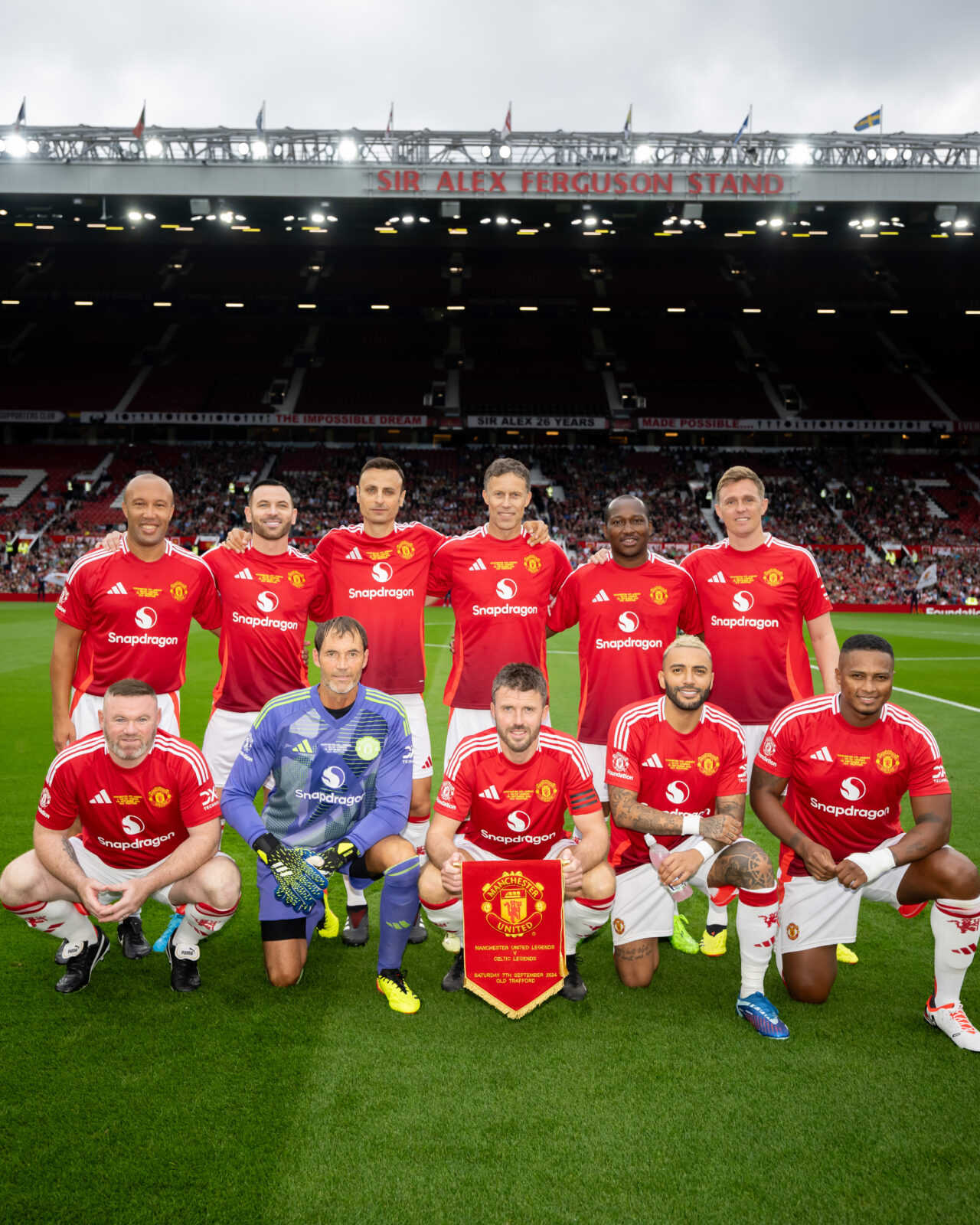 man united legends lineup v celtic