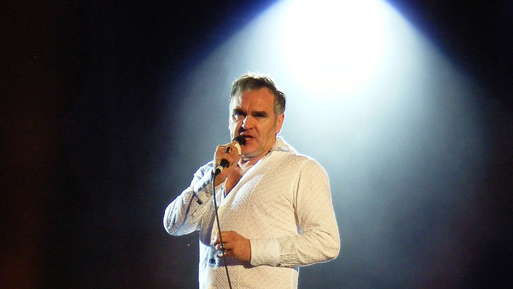 Morrissey says Johnny Marr now has 100% of the rights to The Smiths trademark and can tour without him