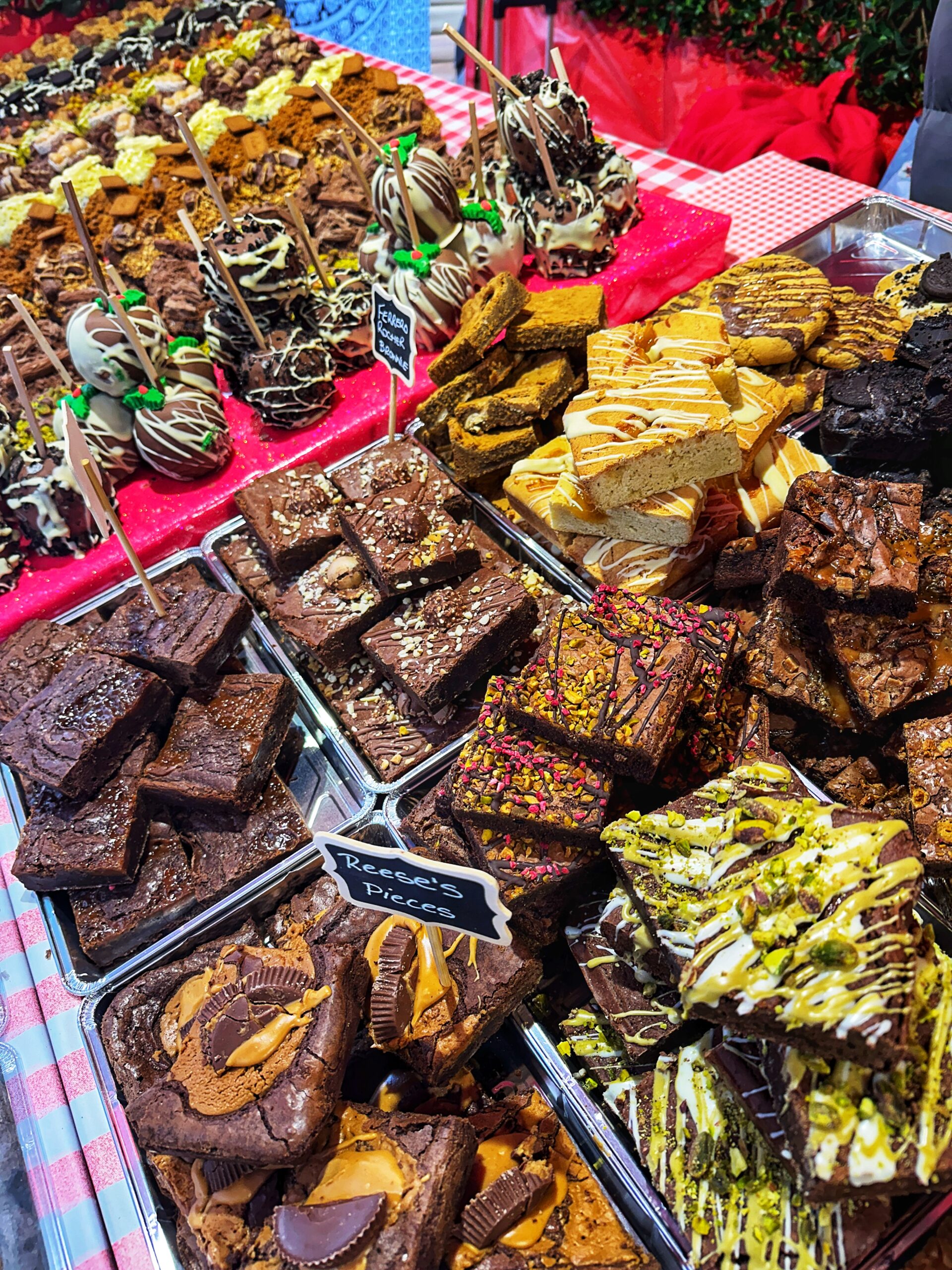 Food stalls at the markets 