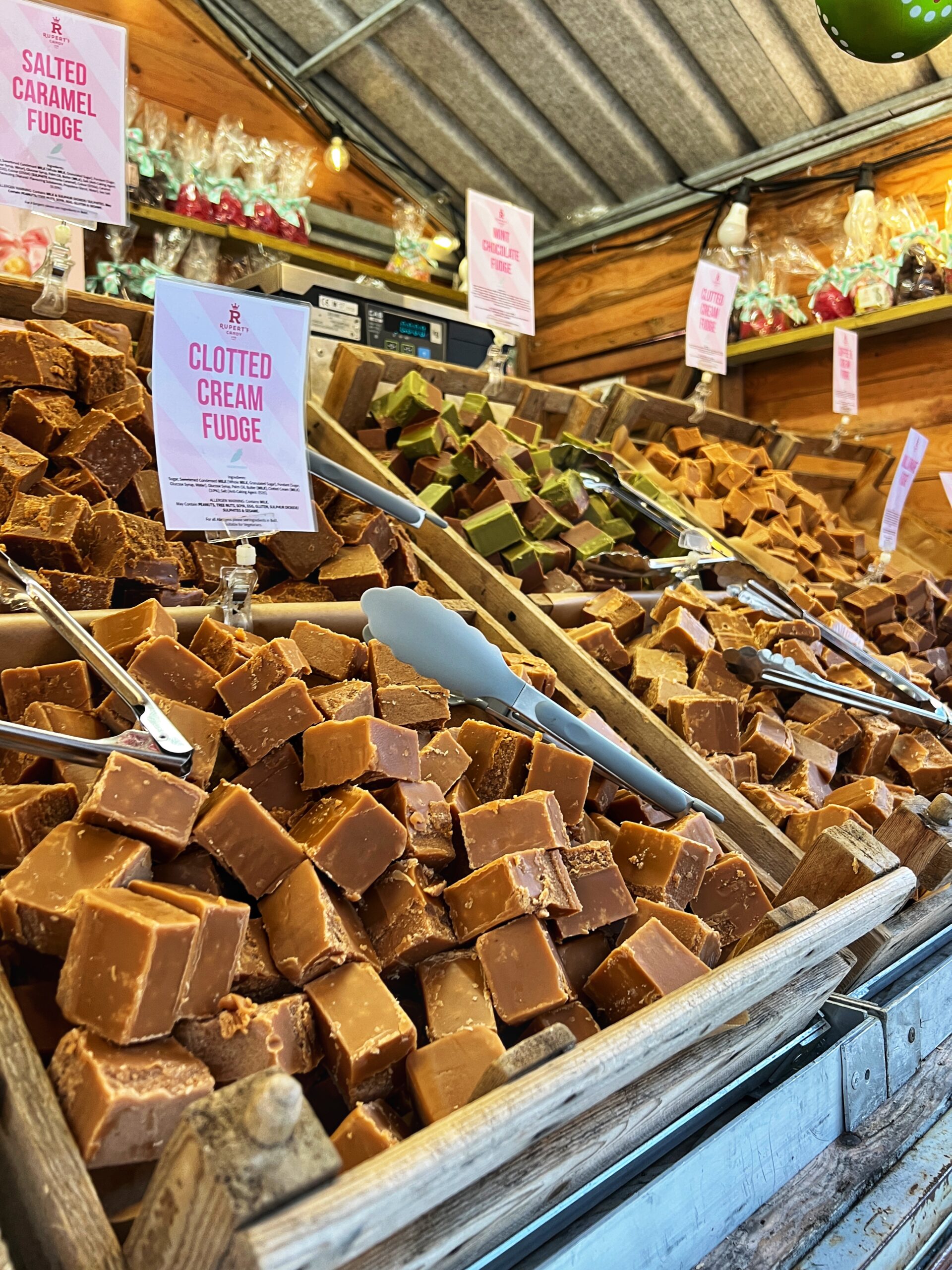 Food stalls at the markets 