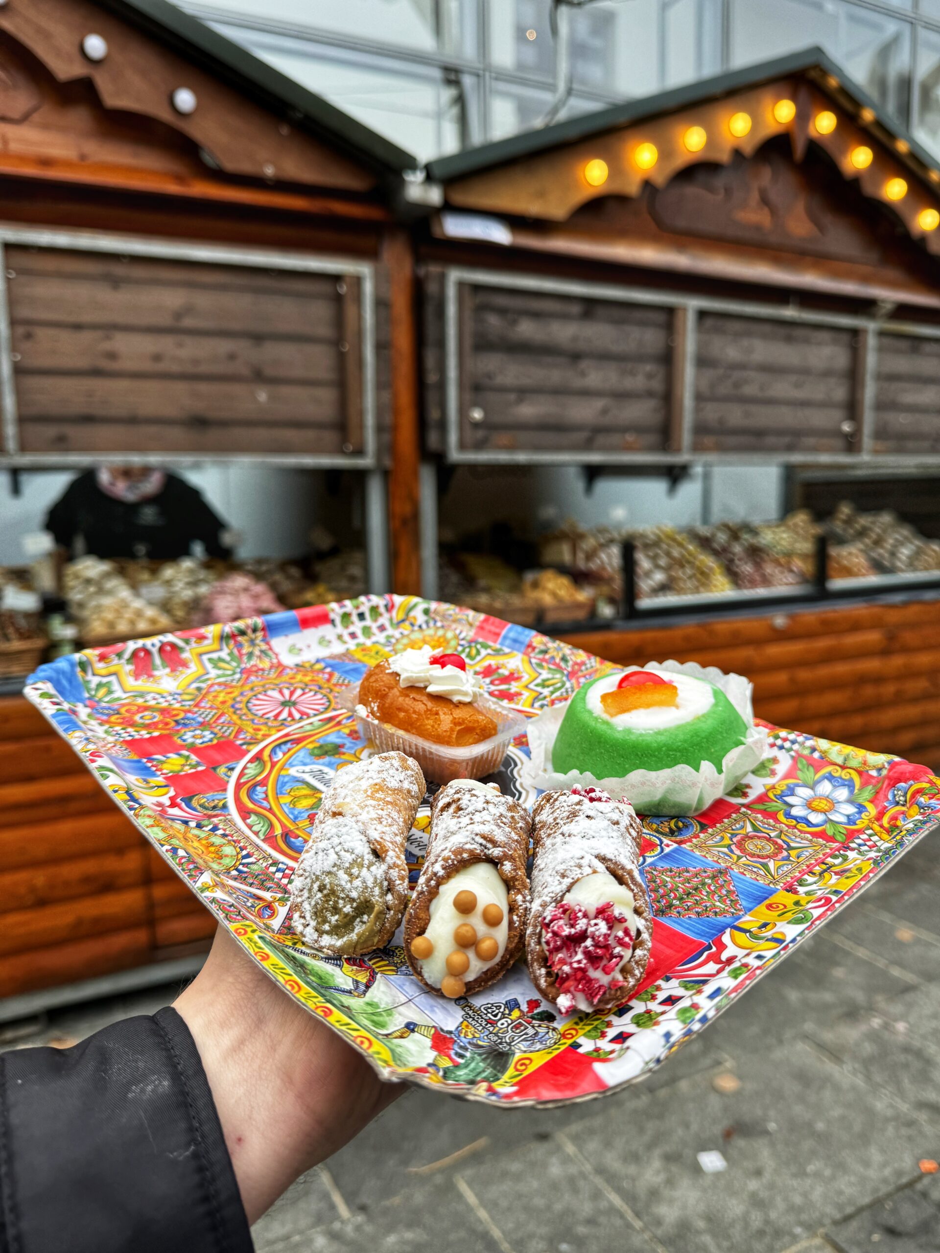 Food stalls at the markets 