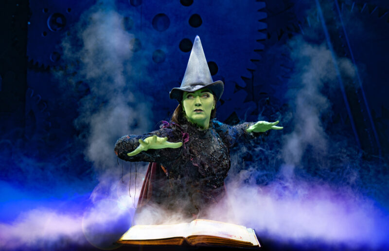 Wicked at the Palace Theatre, Manchester - the musical EVERYONE is talking about