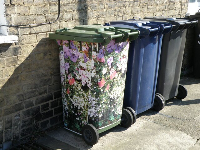 when are the bin men coming christmas manchester 2024?