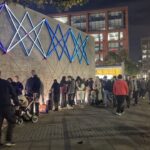 Queues for the Flat Baker at the Manchester Christmas Markets. Credit: The Manc Group