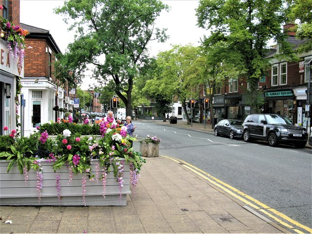 alderley edge village