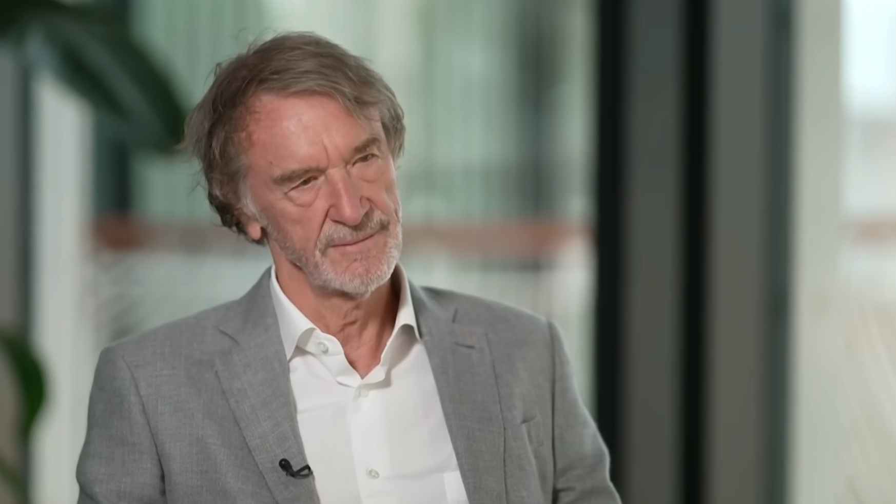 Sir Jim Ratcliffe increases Manchester United shares