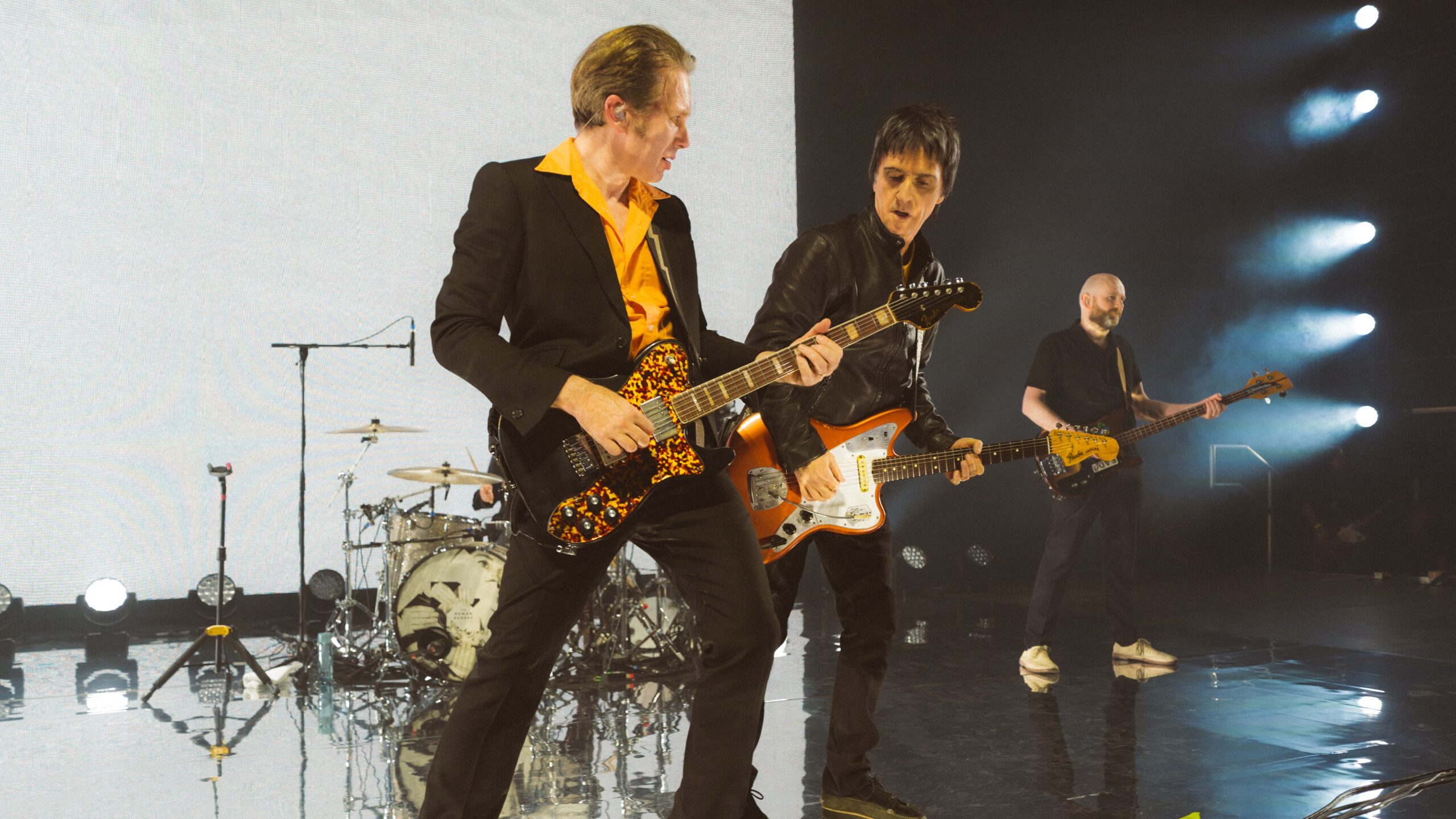 Johnny Marr joins Franz Ferdinand on stage in Manchester