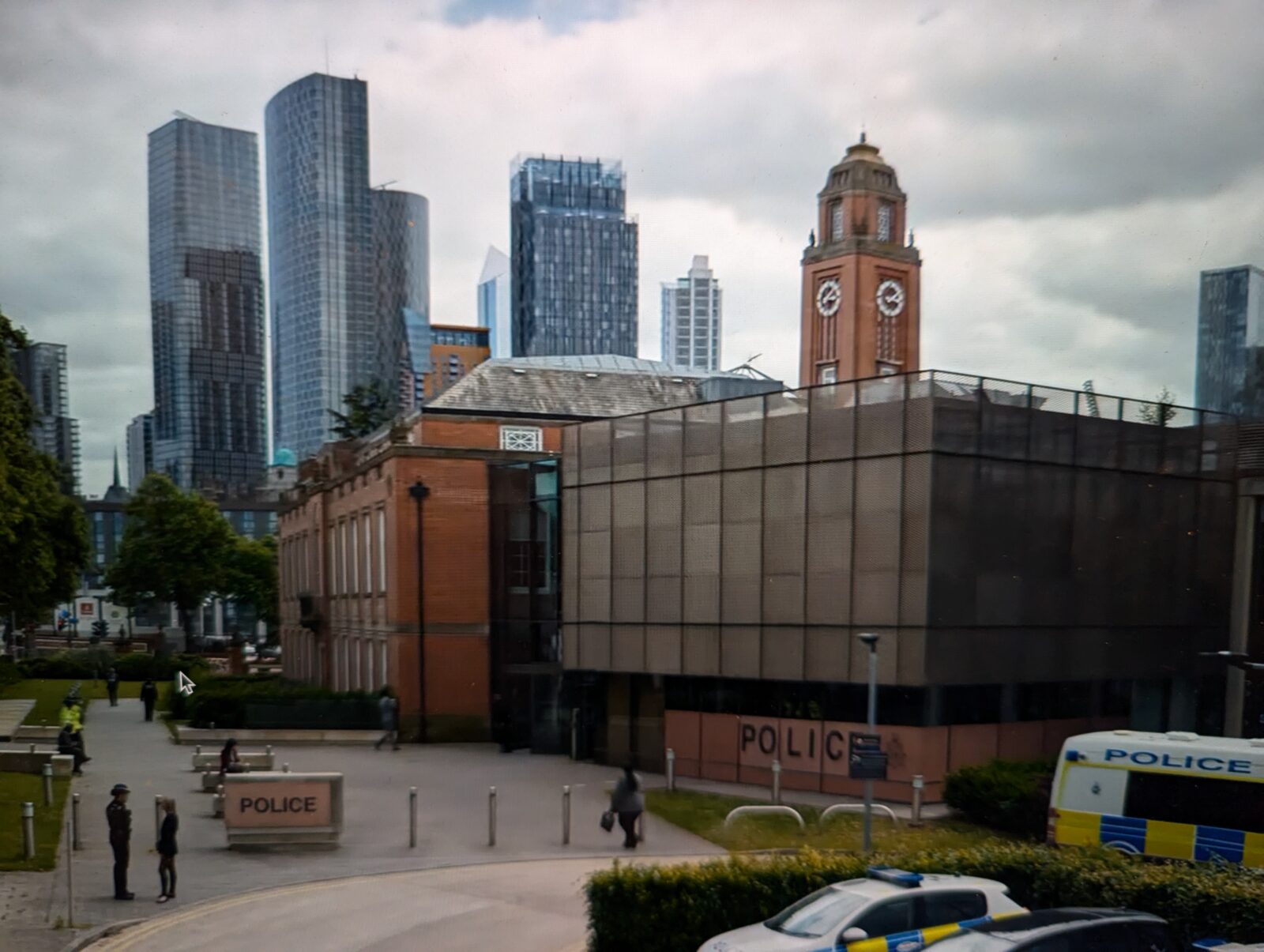 Trafford Town Hall in Missing You on Netflix