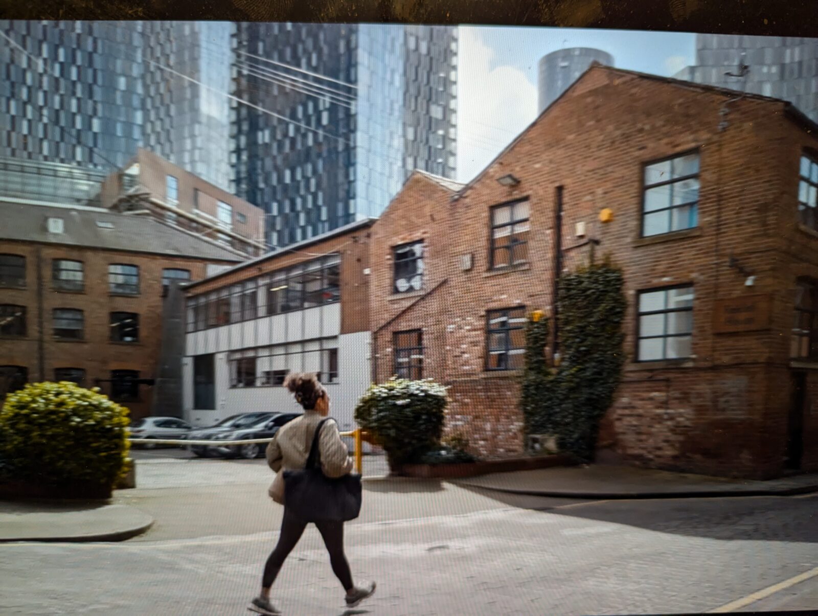 Castlefield in Missing You, Netflix. 