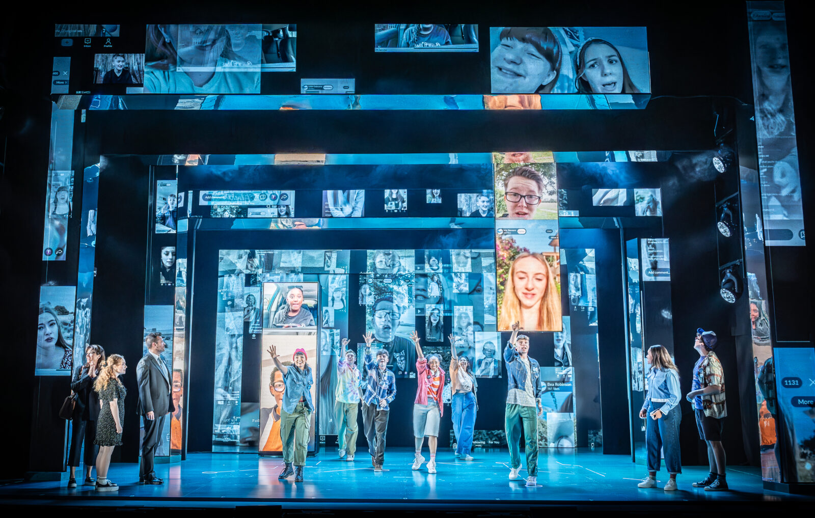 Dear Evan Hansen at the Palace Theatre Manchester - a sensitive look at teenage torment