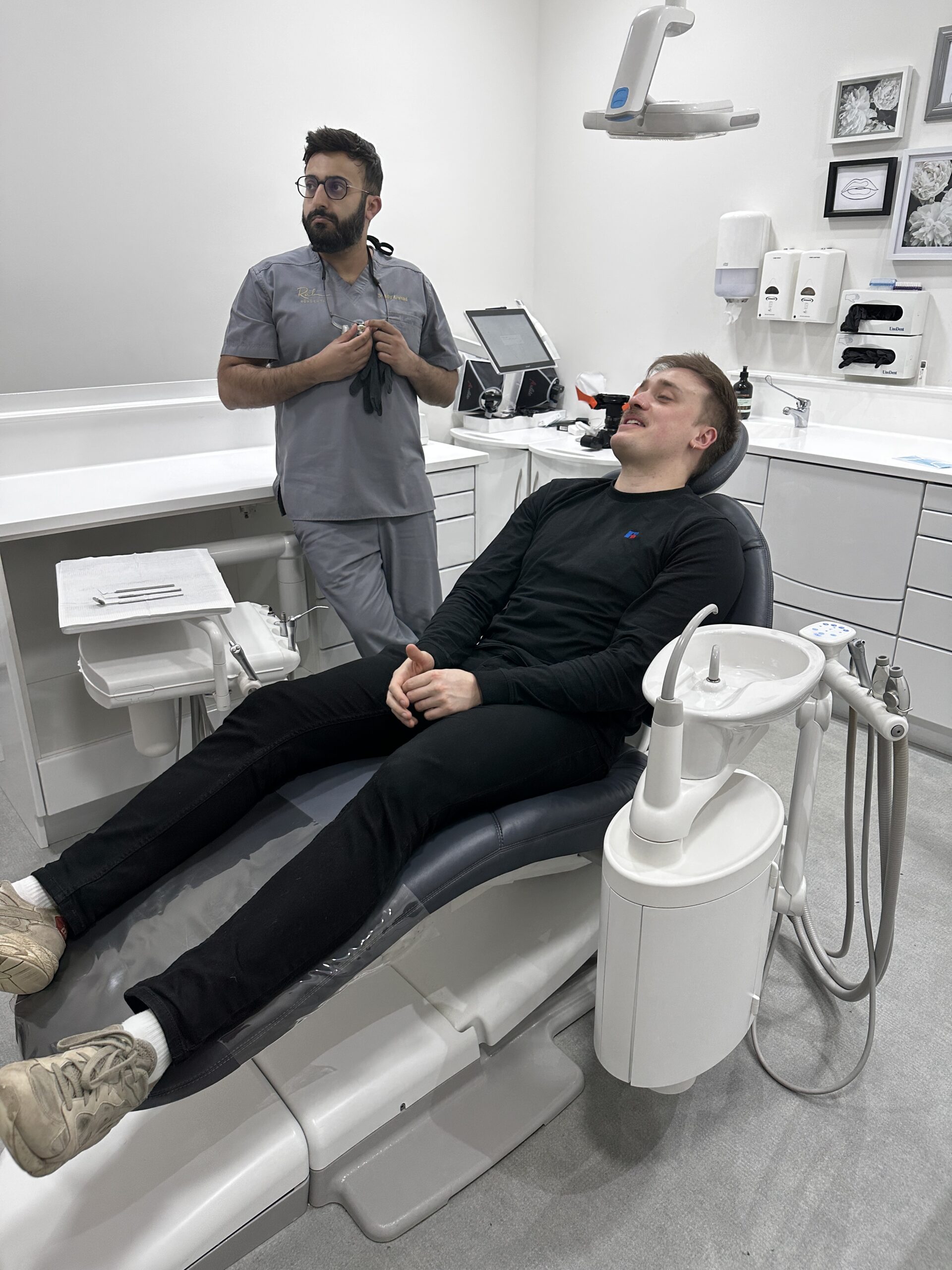 Rüh Dental have sleek and modern dentist spaces.