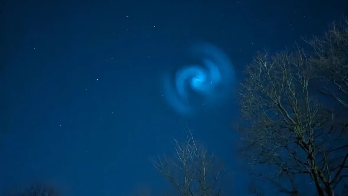 what was the strange spiral in the sky over the UK last night?