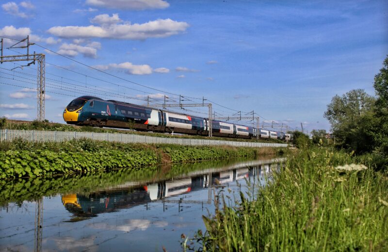Avanti Superfare - the trick to save cash on trains between Manchester and London