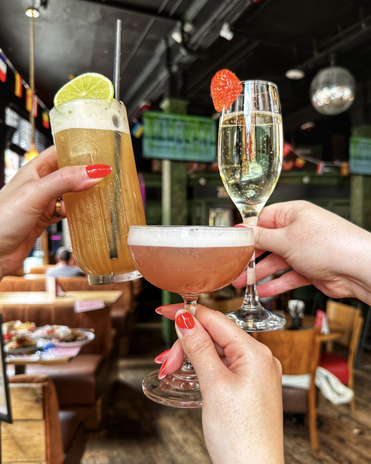 free cocktails great manchester run
