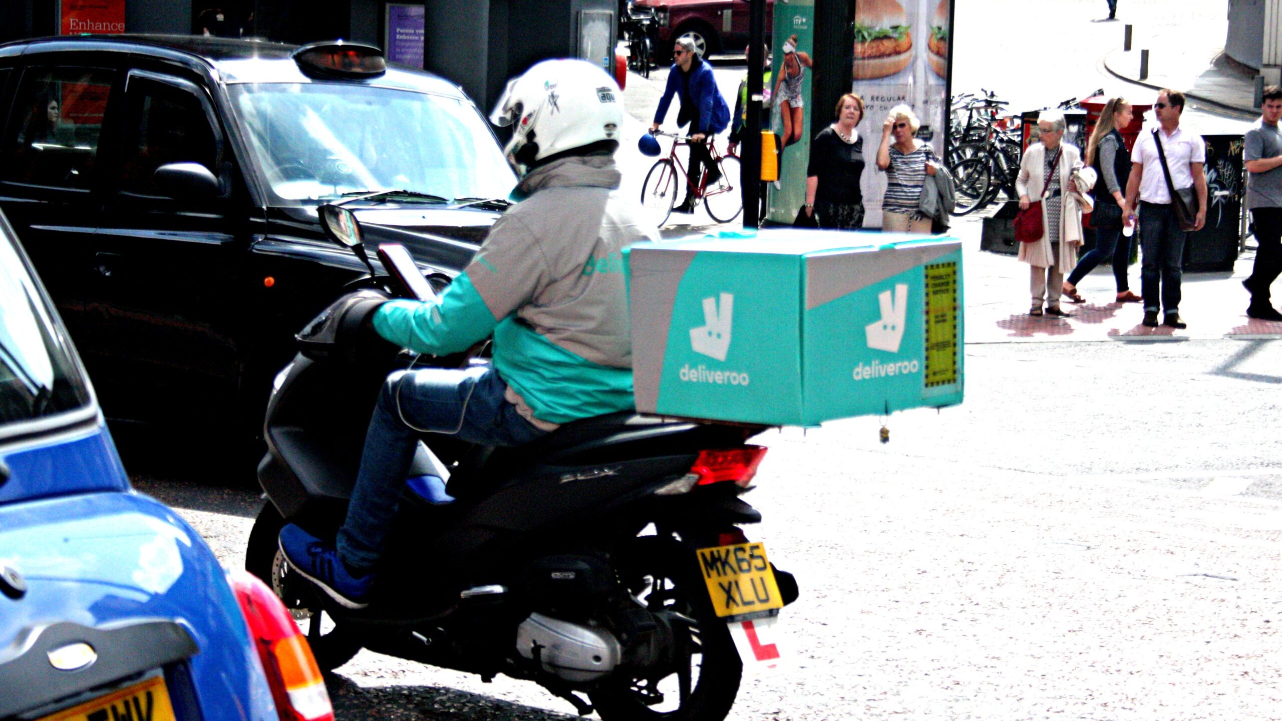 Deliveroo DoorDarsh takeover buyout