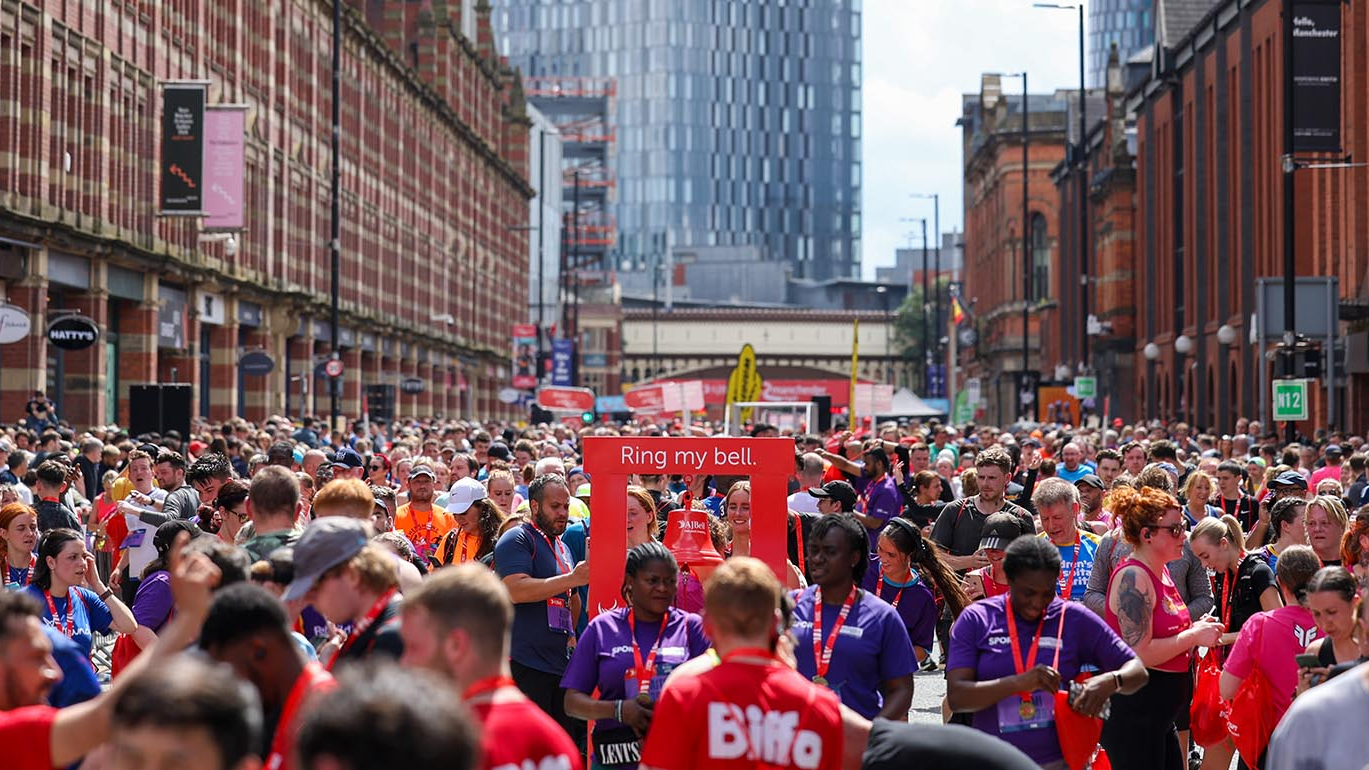 are there great manchester run 10k places left?