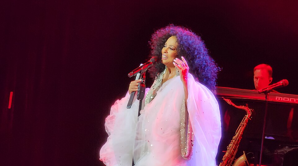 Diana Ross, her band and The Hallé Orchestra are coming to Co-op Live Manchester on 26 June.