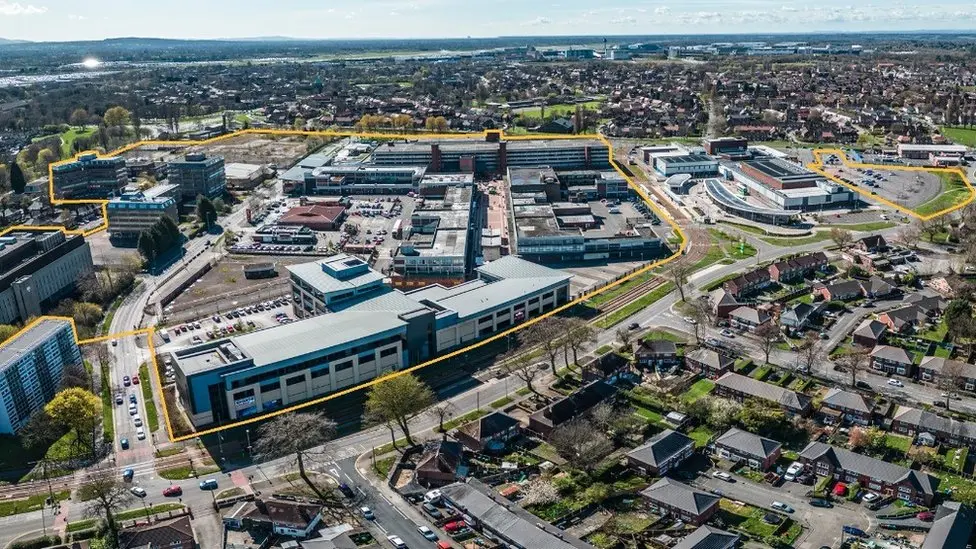 wythenshawe town centre redevelopment