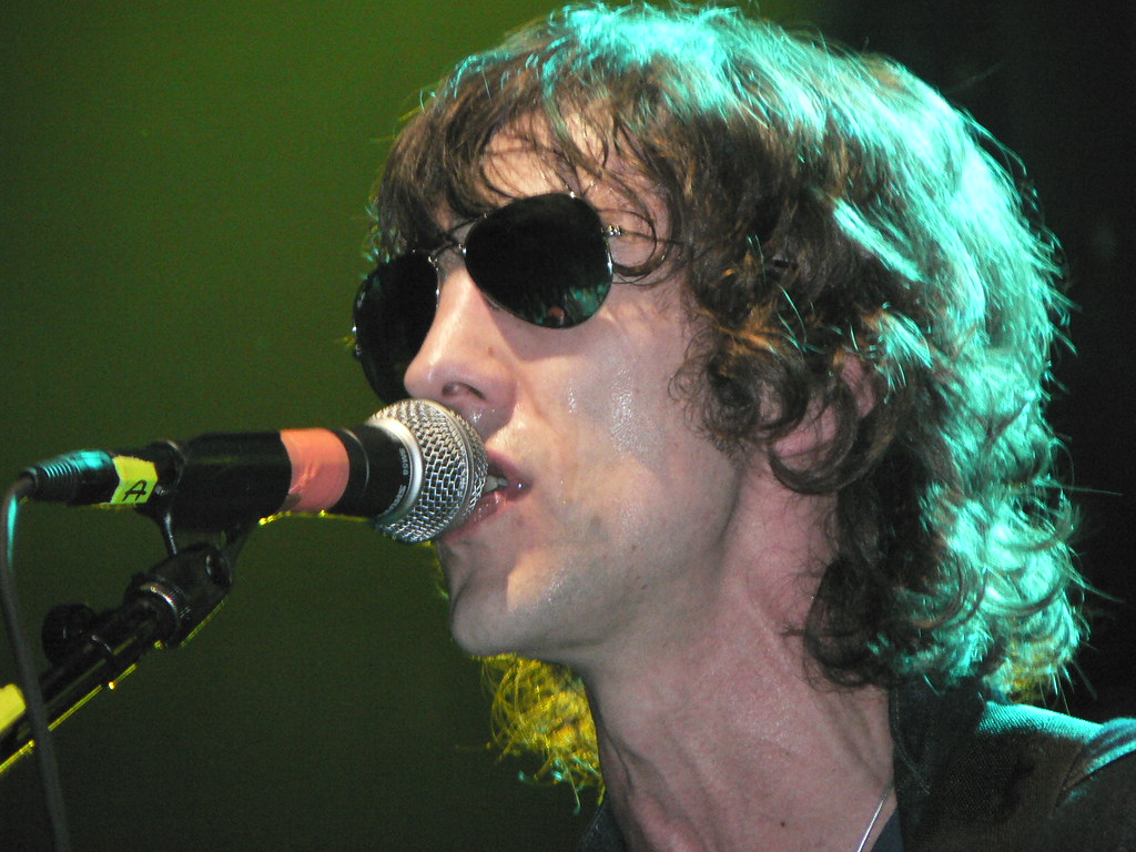 Richard Ashcroft on stage