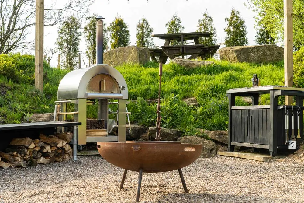 The outdoor space at Hous Viridis, which is a converted shipping container less than an hour from Manchester / Credit: Hous Viridis