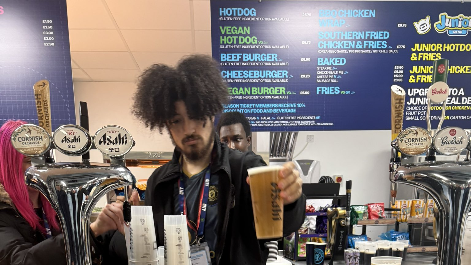 Man City staff member sacked after wearing Man United shirt on the bar on derby day
