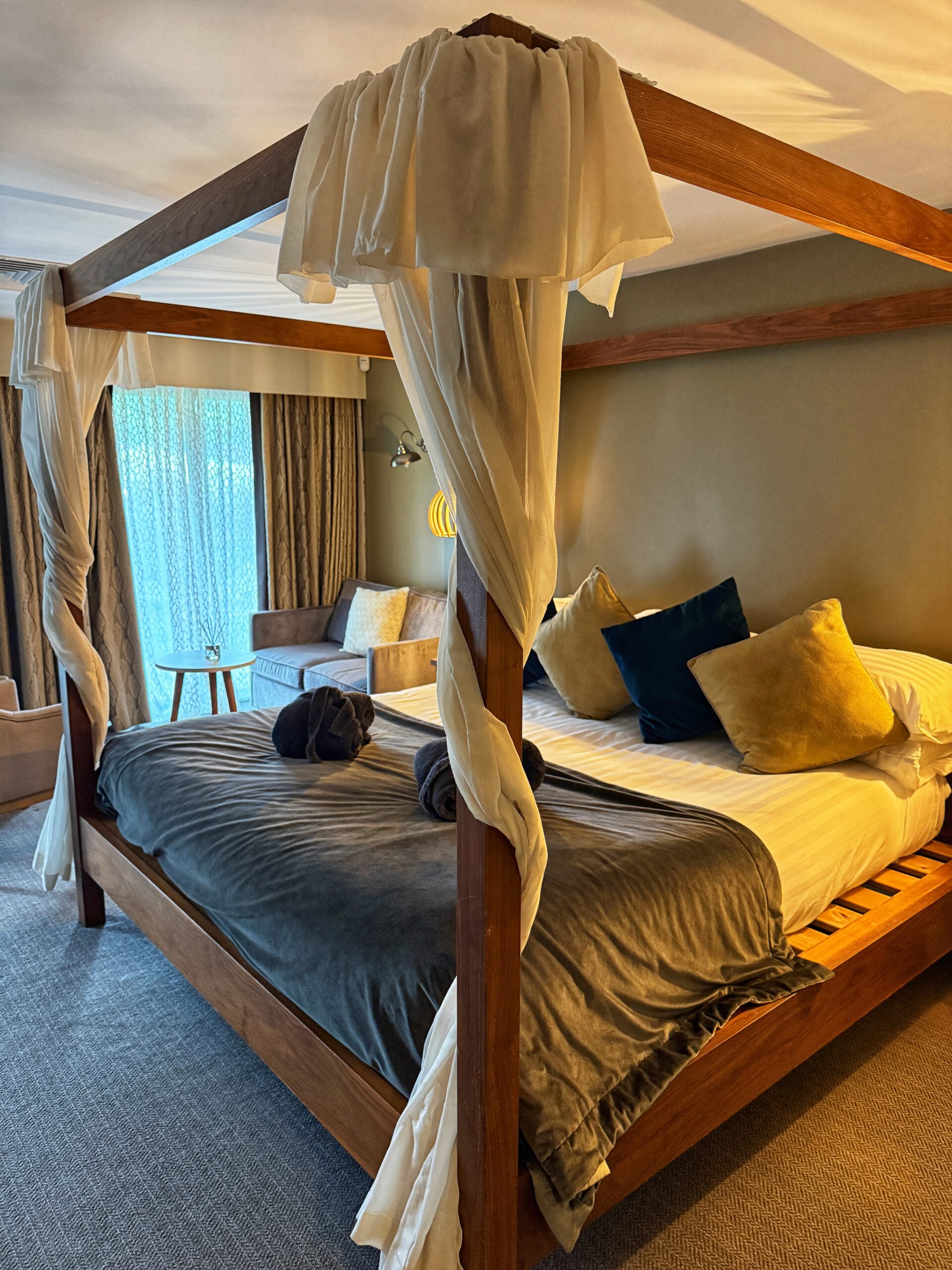 A spa suite at Moddershall Oaks