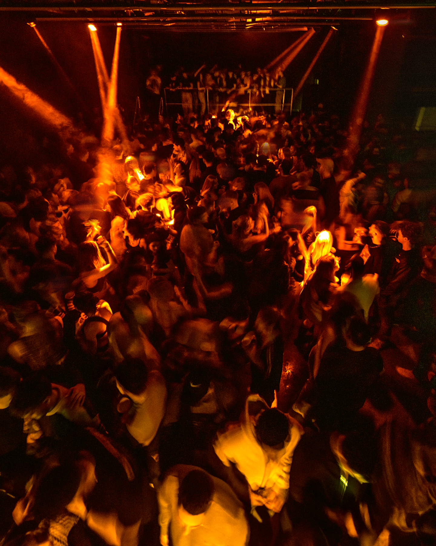 Manchester nightclub Amber's clamps down on no-phones policy after 'disappointing' rule breakers