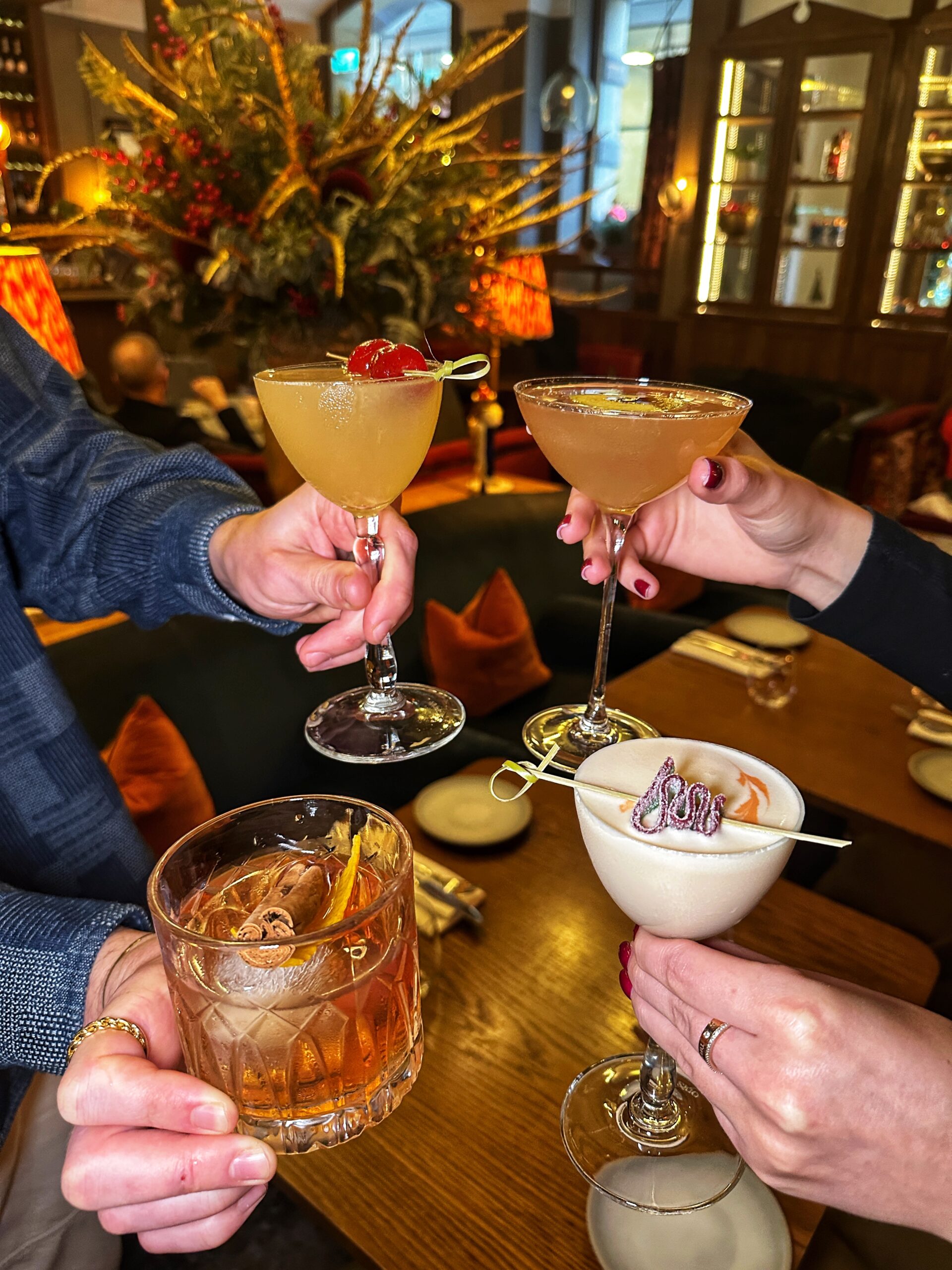 10 year anniversary cocktails