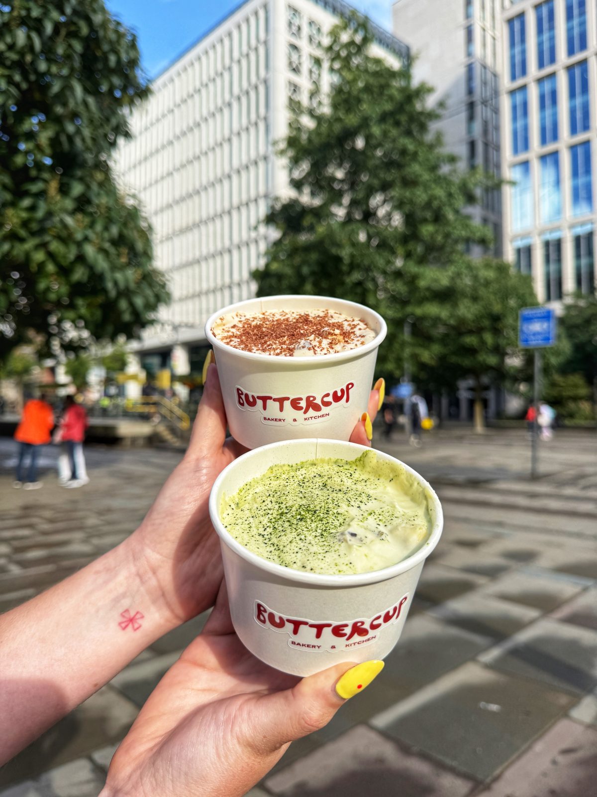 Buttercup banana pudding pots