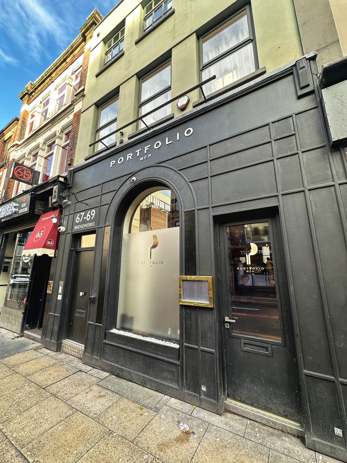 Portfolio champagne boutique opens in Manchester