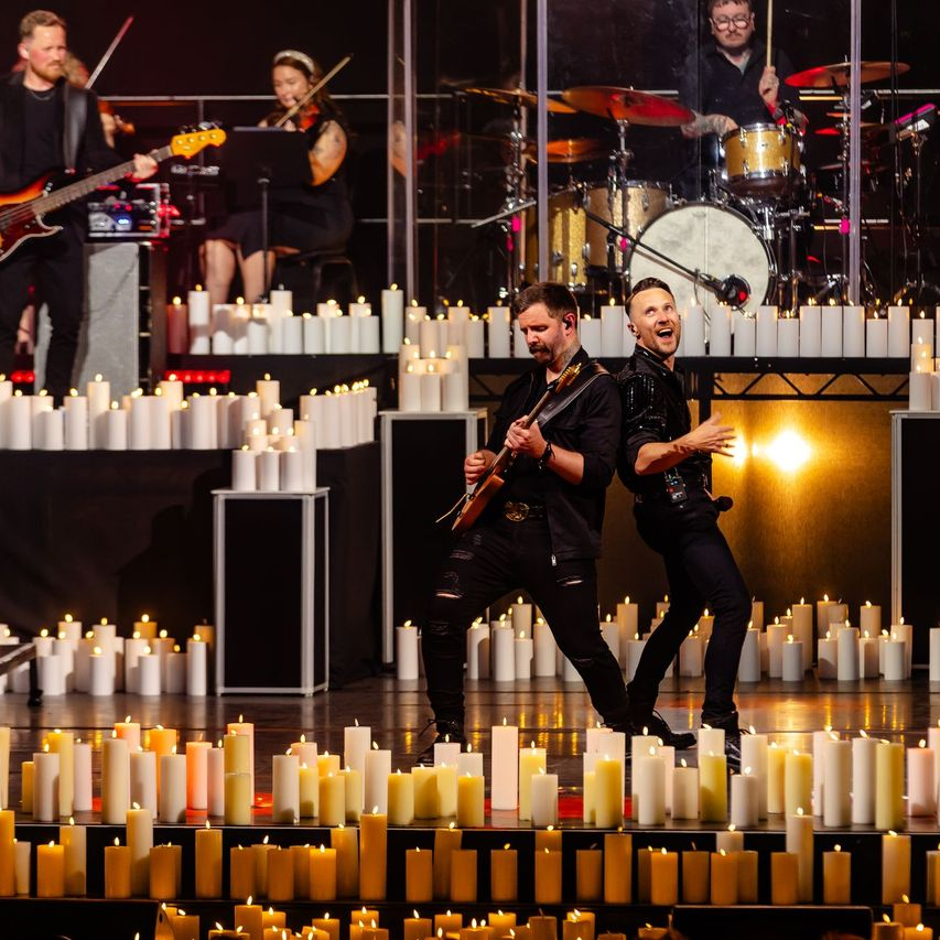 queen by candlelight