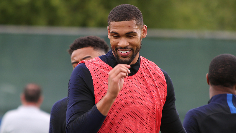 Manchester United offered the chance to sign Ruben Loftus-Cheek on loan until end of the season
