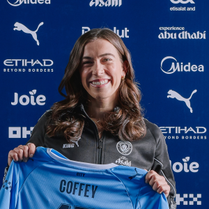 Sam Coffey joins Man City Women's team