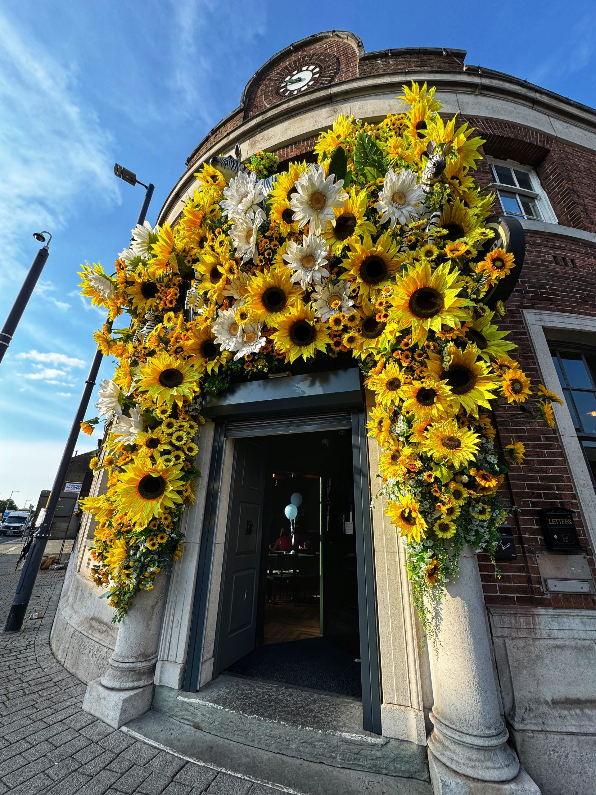 Vault 2 in Denton has issued a statement after being paid a visit by Nigel Farage. Credit: The Manc Group