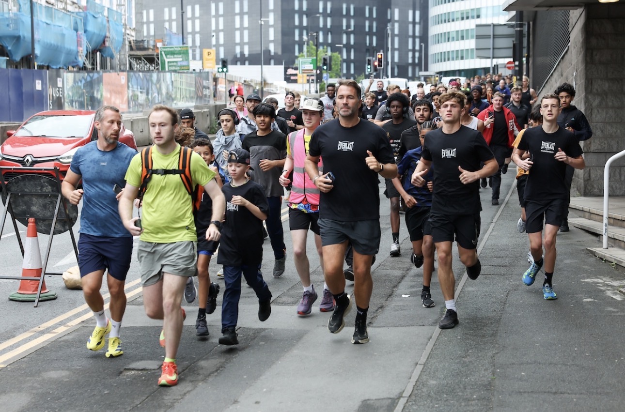 Fight Day 5k run Manchester Eddie Hearn Matchroom Pat Brown v Ducar
