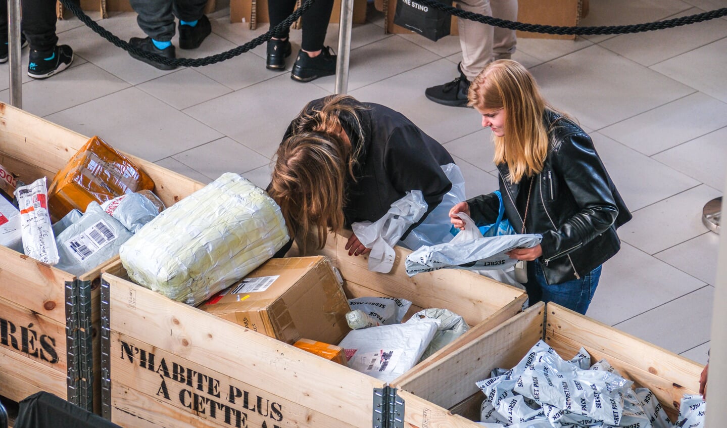 Shoppers can buy 'lost' mystery parcels