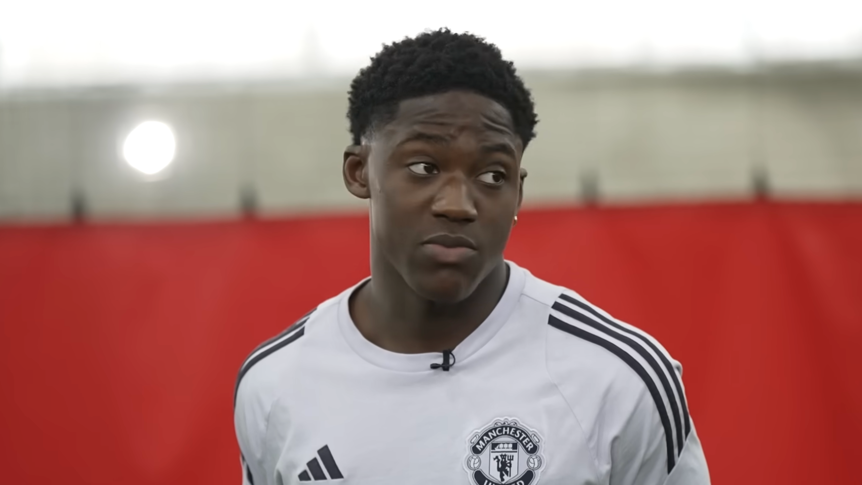 Kobbie Mainoo new contract extension Man United