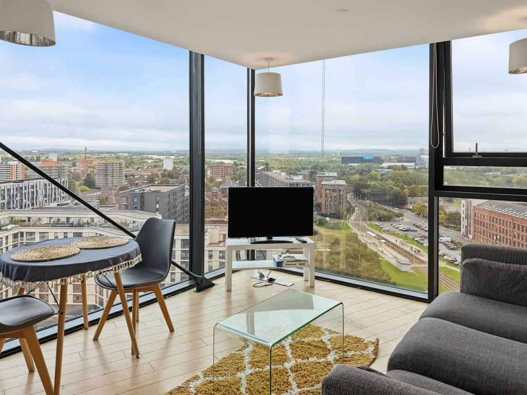 Molly-Mae Hague revisits first Manchester flat, now on the market for £185k